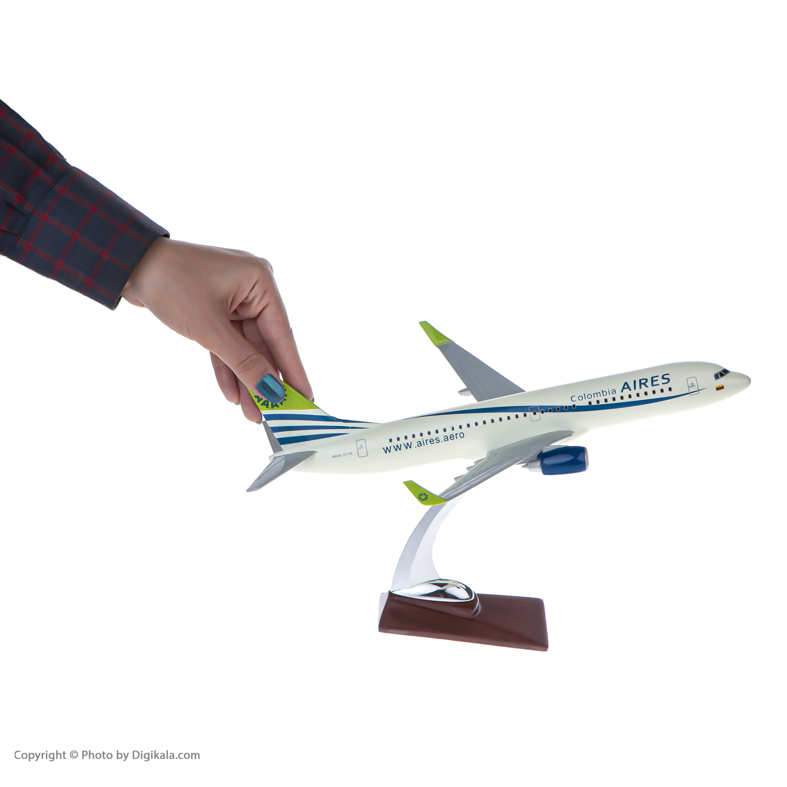 ماکت هواپیما مدل بویینگ 700-737 AIRES کلمبیا کد 3569