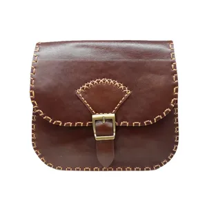 کیف رودوشی چرمی مدل پاسپورتی کد CHDSBROWN01