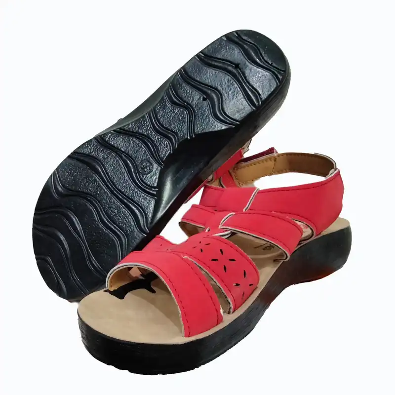 صندل زنانه مدل مانی رنگ قرمز