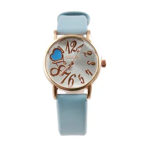 ساعت مچی عقربه ای زنانه مدل بند چرمی فانتزی کد WHW_324