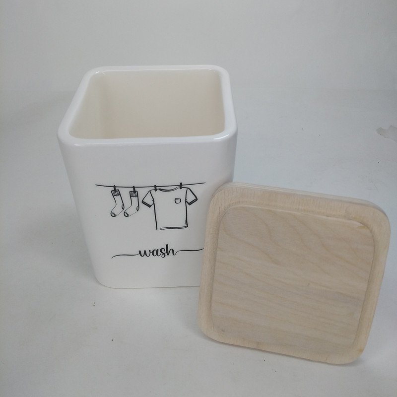 ظرف پودر رختشویی مدل آویز لباس