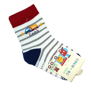 جوراب پسرانه مدل استپ دار کامیون کد 299