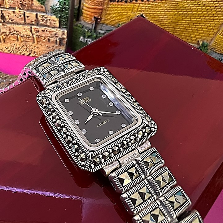 ساعت مچی عقربه ای نقره زنانه اچ اف مدل glsr-1040