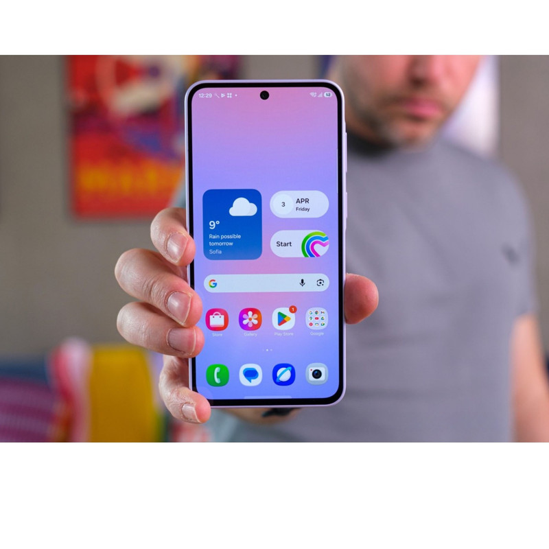 گوشی موبایل سامسونگ مدل Galaxy A37 دو سیم‌کارت ظرفیت 256 گیگابایت و رم 8 گیگابایت - ویتنام - به همراه یک عدد شارژر 45 وات سامسونگ، یک عدد کابل UBS-C به طول 1.8 متر، یک عدد کاور سیلیکونی و یک عدد محافظ صفحه نمایش