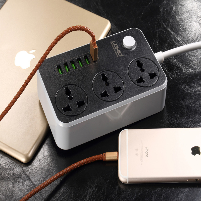 چند راهی برق الدینیو مدل Sc3604 چند راهی برق الدینیو مدل Sc3604