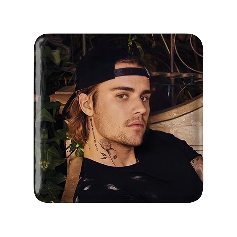 مگنت خندالو طرح جاستین بیبر Justin Bieber مدل مربعی کد 19034