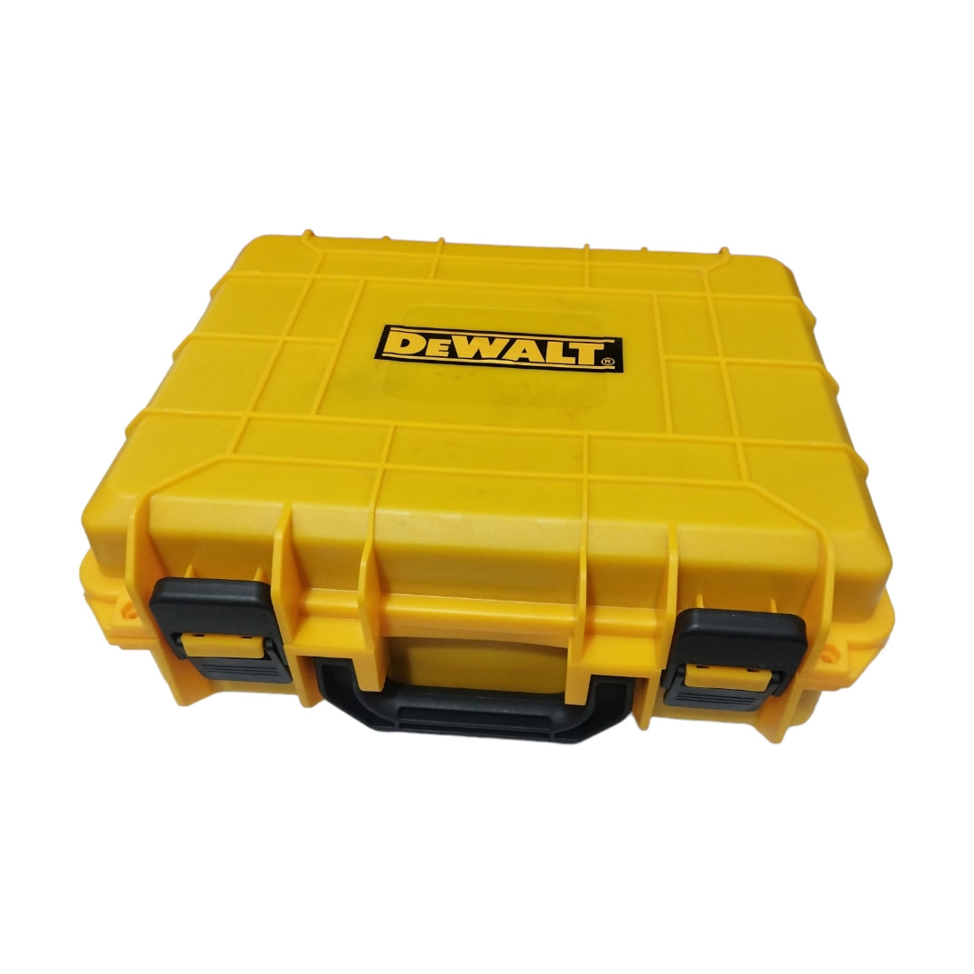 تراز لیزری مدل TSS-16 LINE-1.50 به همراه سه پایه تراز لیزری مدل TSS-16 LINE-1.50 به همراه سه پایه