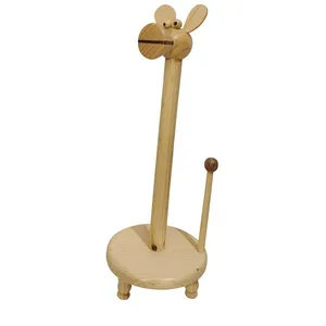 استند جا دستمالی مدل چوبی طرح زرافه