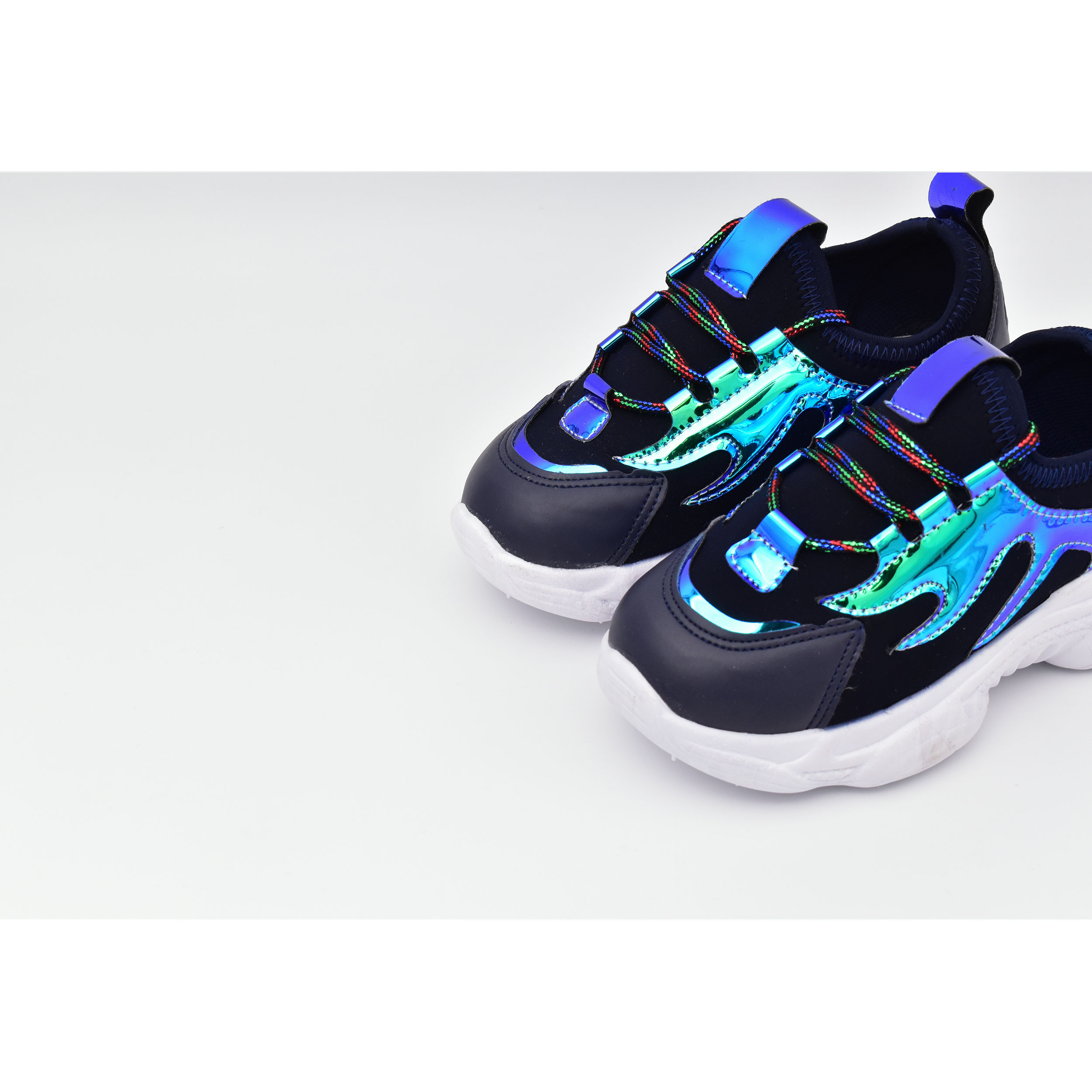  کفش مخصوص پیاده روی پسرانه مدل پاسارگاد کد 7409