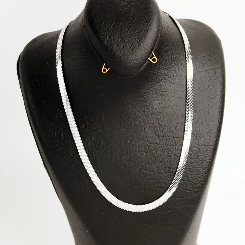 گردنبند زنانه گلسو مدل ماری +A