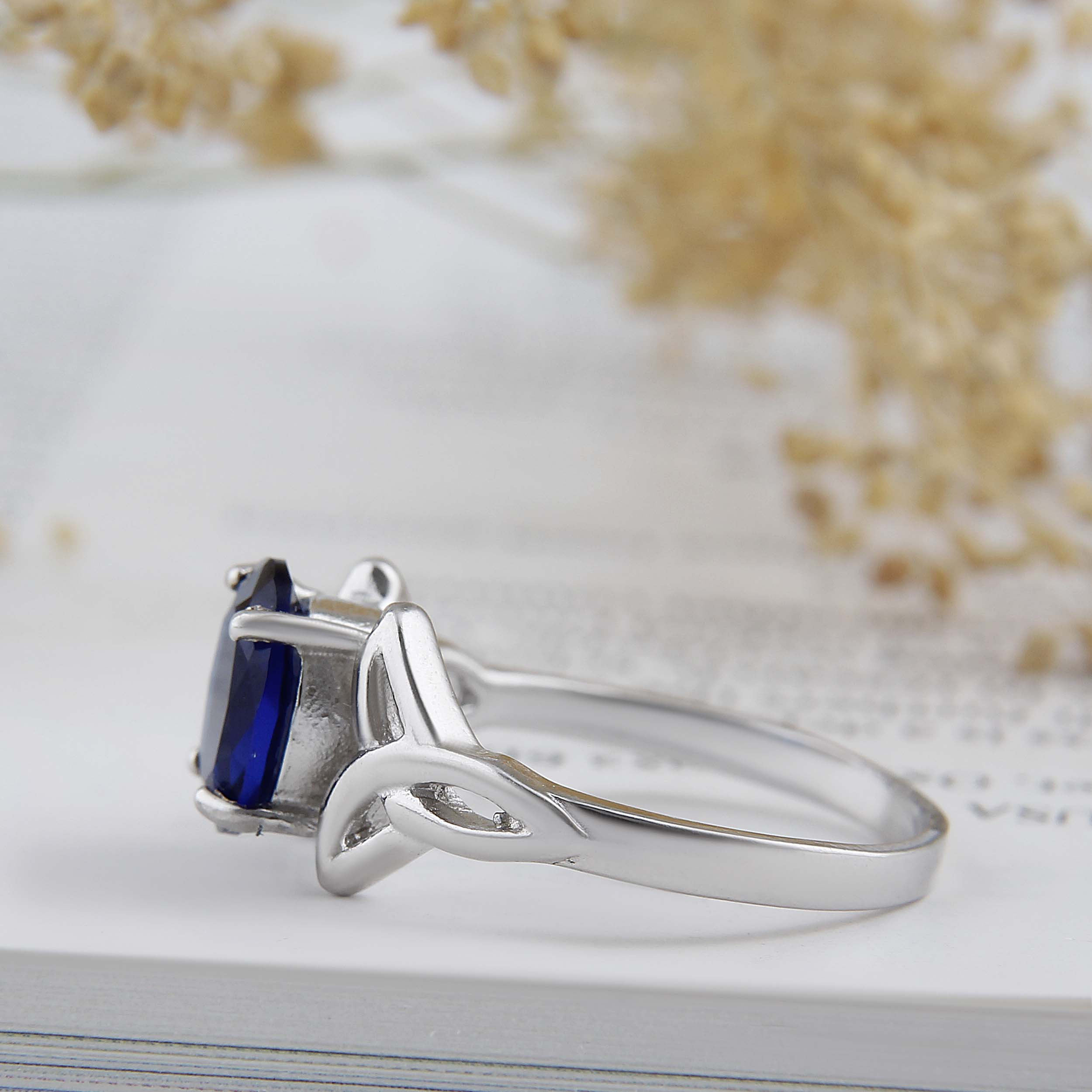 انگشتر نقره زنانه بازرگانی میلادی مدل سنگ کوارتز نگین برلیان بدون ریزش آبکاری رادیوم کد AWR_1573 انگشتر نقره زنانه بازرگانی میلادی مدل سنگ کوارتز نگین برلیان بدون ریزش آبکاری رادیوم کد AWR_1573