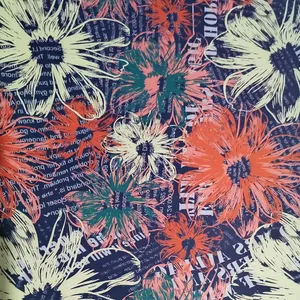 کاغذ کادو مدل گل و نوشته طرح Hope 