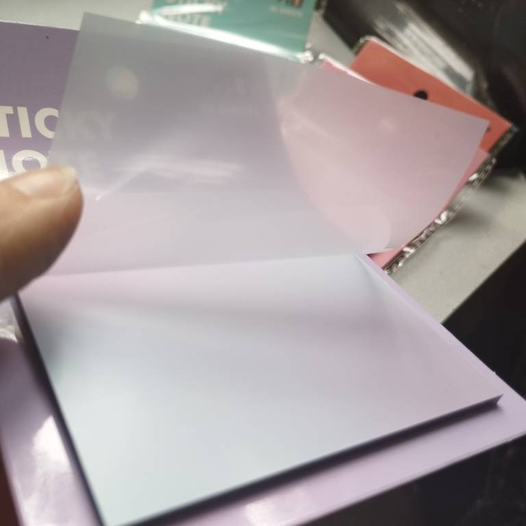 کاغذ چسب دار مدل شفاف  سایز 73 * 73 میلی متر