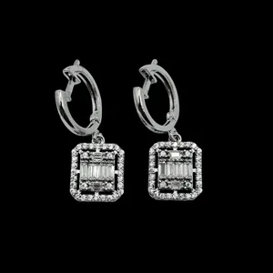 گوشواره حلقه‌ای نقره زنانه مدل امرالد کد SN-G005