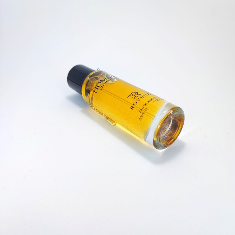 عطر جیبی روونا مدل Dior حجم 30 میلی لیتر عطر جیبی روونا مدل Dior حجم 30 میلی لیتر