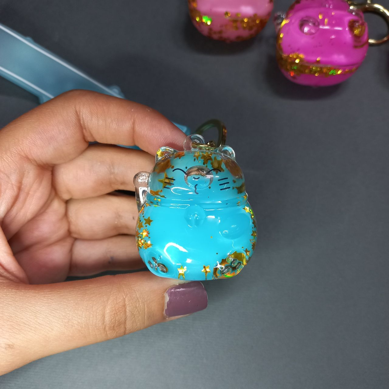 جاکلیدی دخترانه مدل آکواریومی طرح گربه کد 01