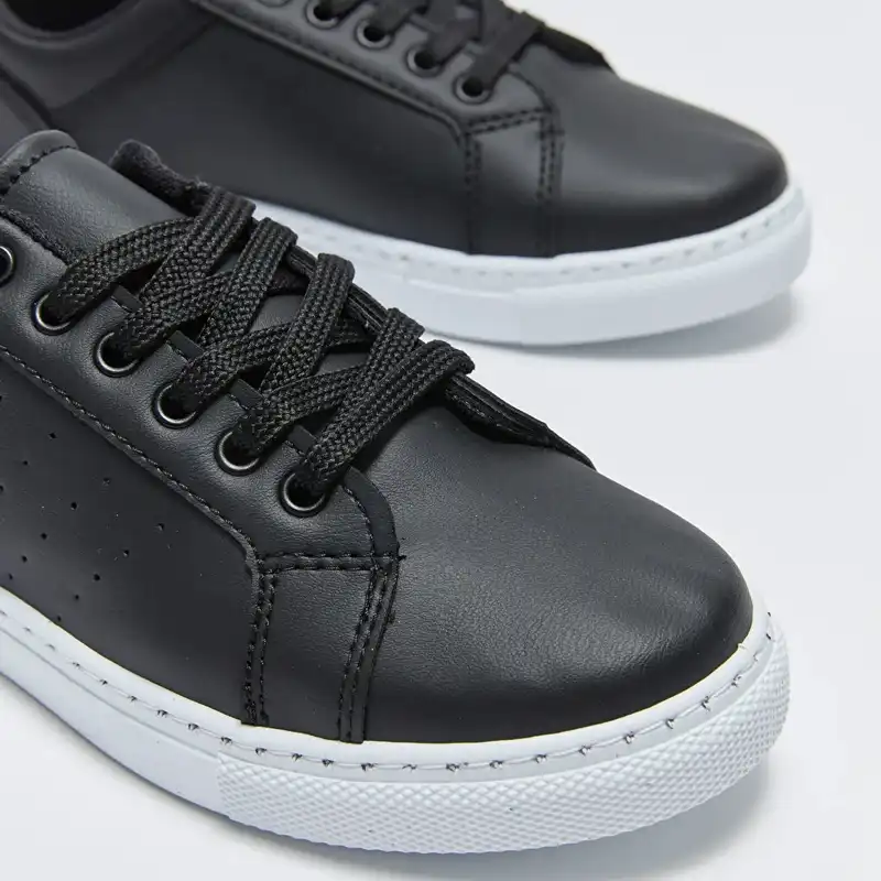 کفش روزمره زنانه ال سی وایکیکی مدل آبگریز