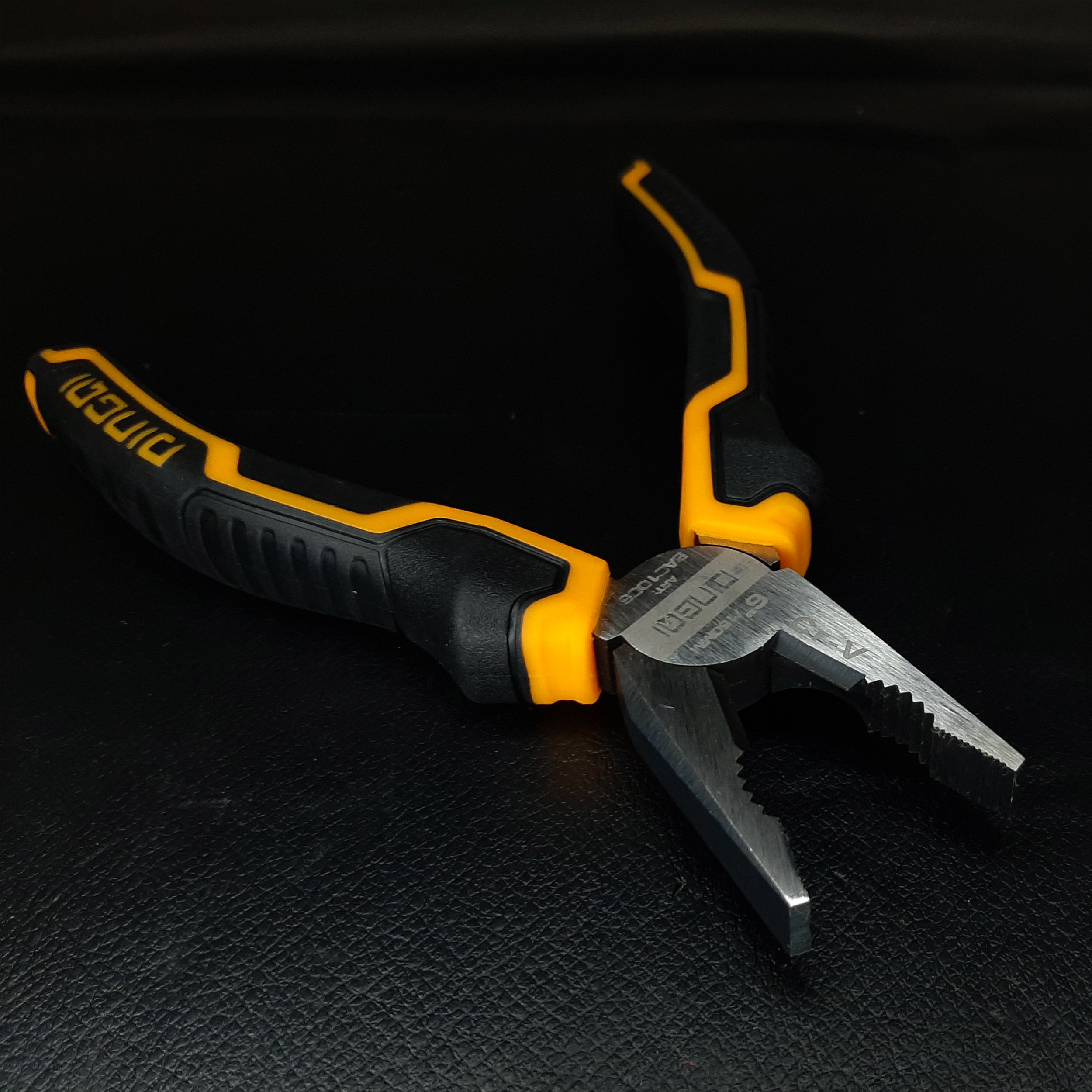 انبر دست دینگشی مدل D010-06 سایز 6 اینچ