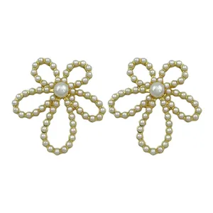 گوشواره زنانه مدل گل کد E5152