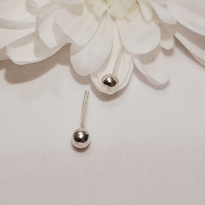 گوشواره نقره زنانه آی ام مدل مروارید 2