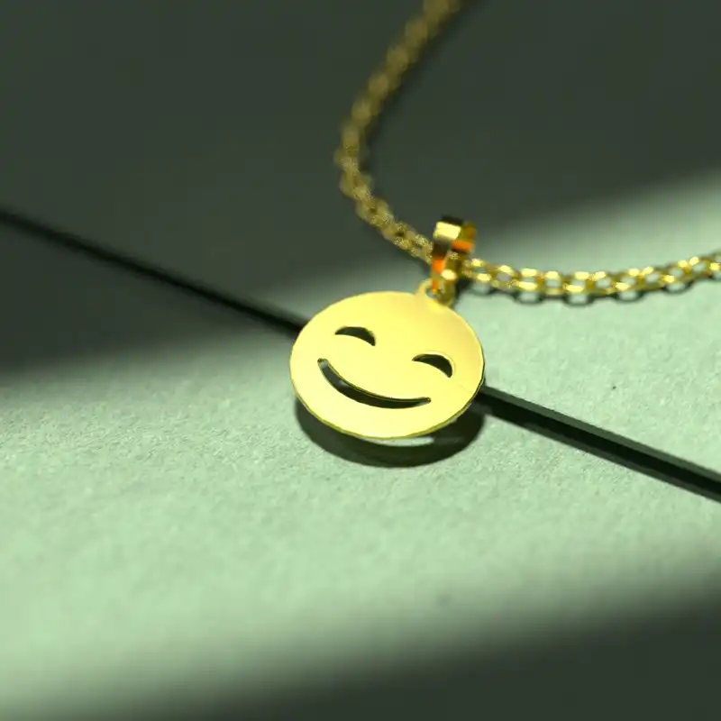 گردنبند طلا 18 عیار زنانه مدوپد مدل ایموجی کد C3-1-1043