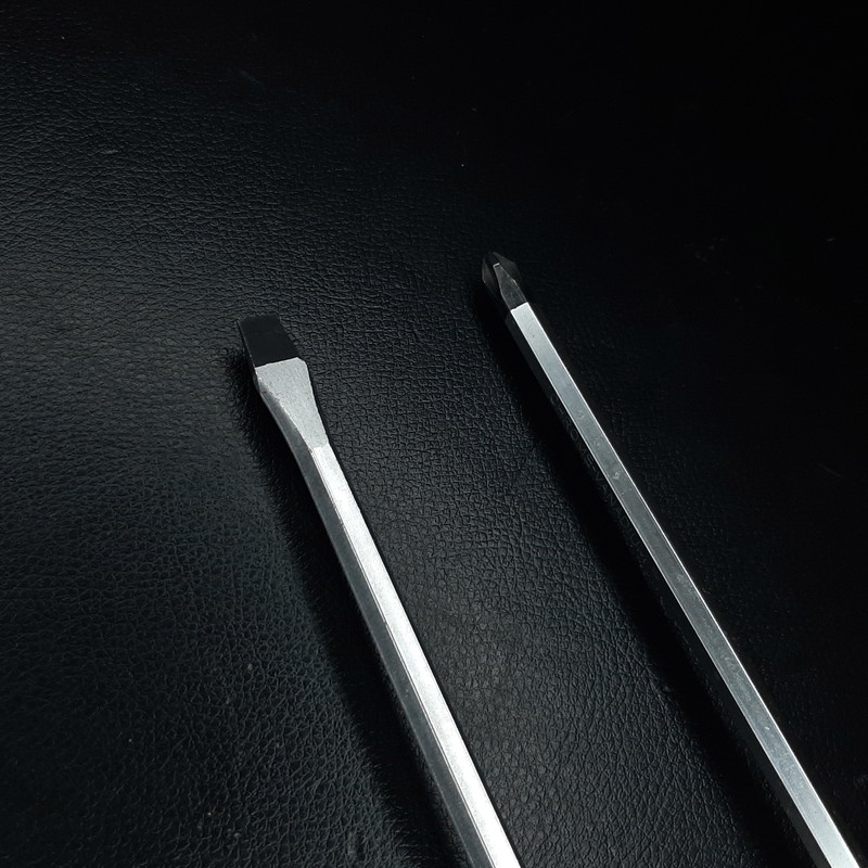 پیچ گوشتی ضربه خور کانیر مدل CV-002 بسته 2 عددی