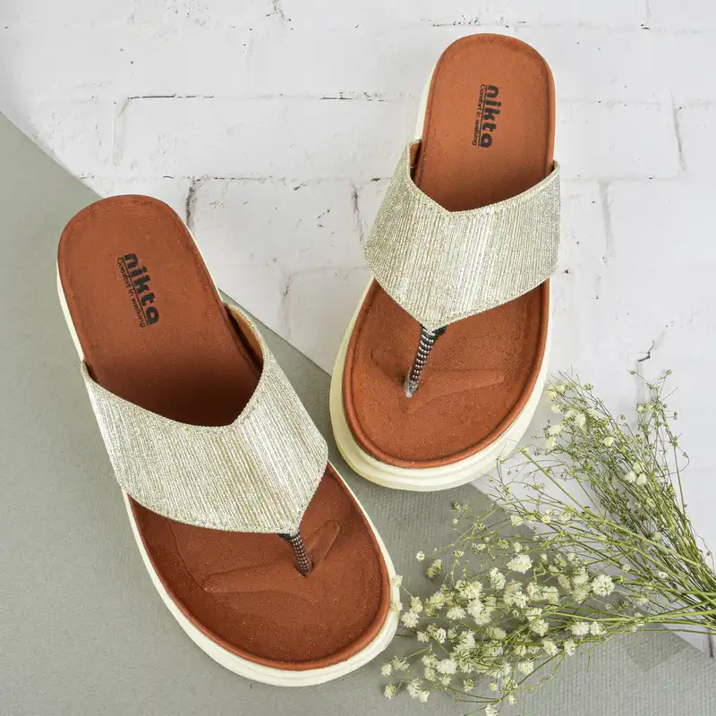 دمپایی لاانگشتی زنانه نیکتا مدل لیون کد GD.2957