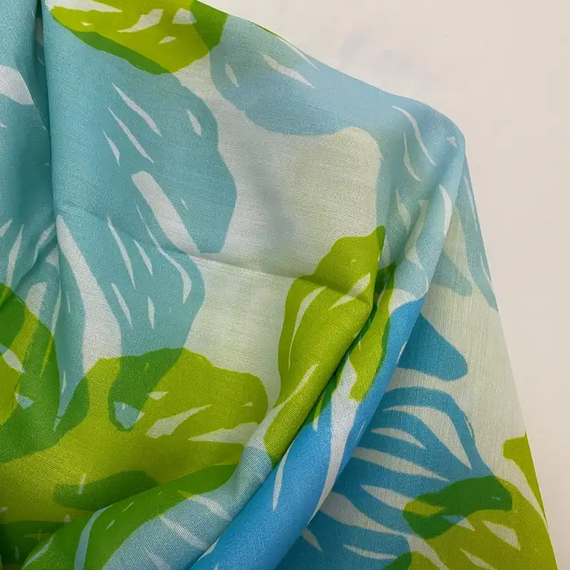 روسری زنانه مدل نخی چهارفصل قواره بزرگ کد 1666