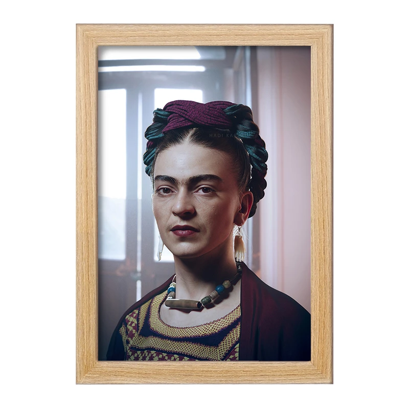 تابلو خندالو مدل فریدا کالو (Frida Kahlo) کد F889