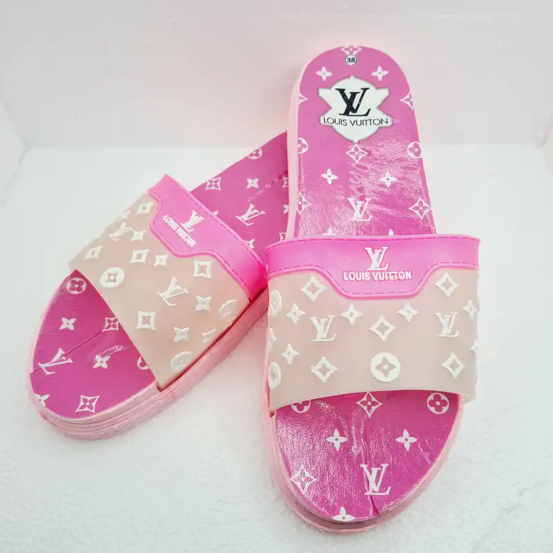 دمپایی زنانه کد PNK-333