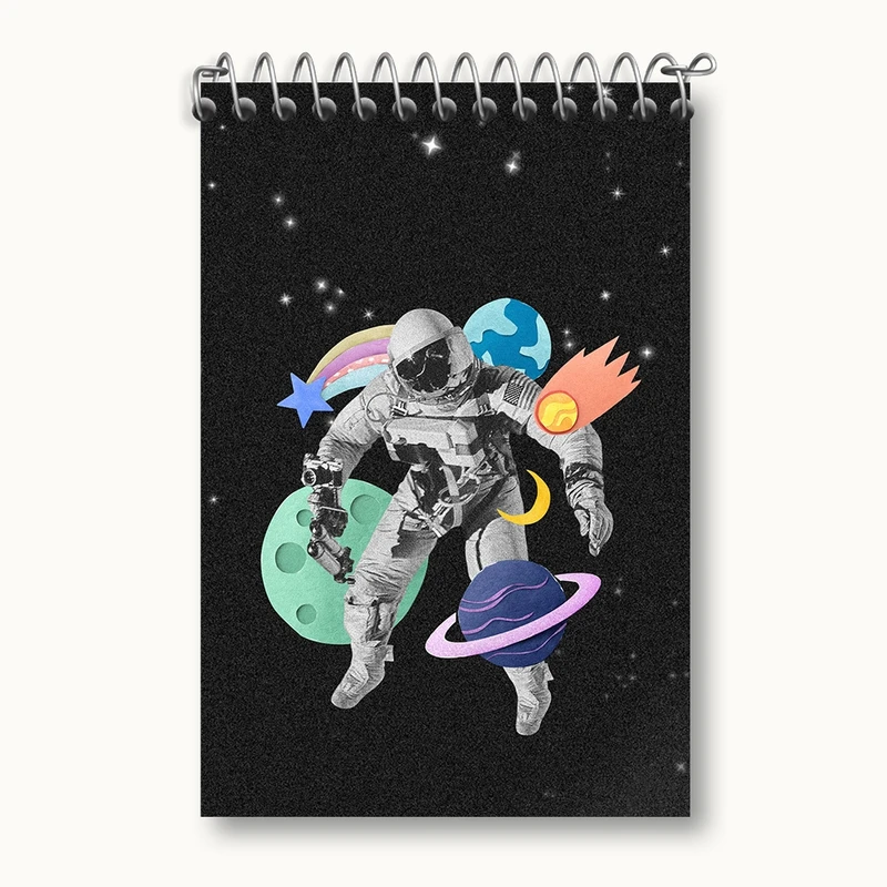 دفتر یادداشت 50 برگ خندالو مدل فضانورد کد F2553