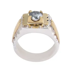 انگشتر نقره مردانه بازرگانی میلادی مدل سنگ موزانایت کد AM_2552