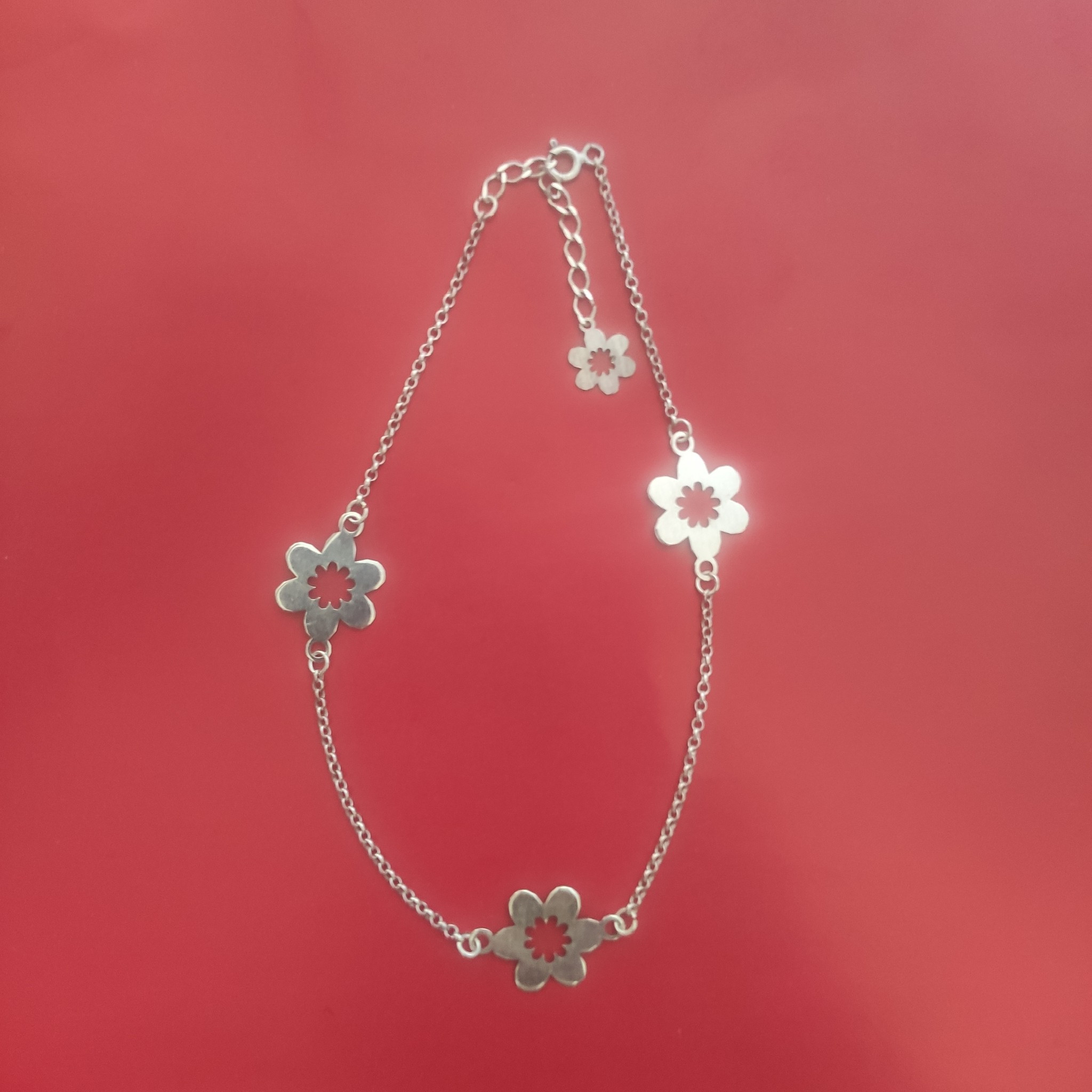 پابند نقره زنانه مدل گل