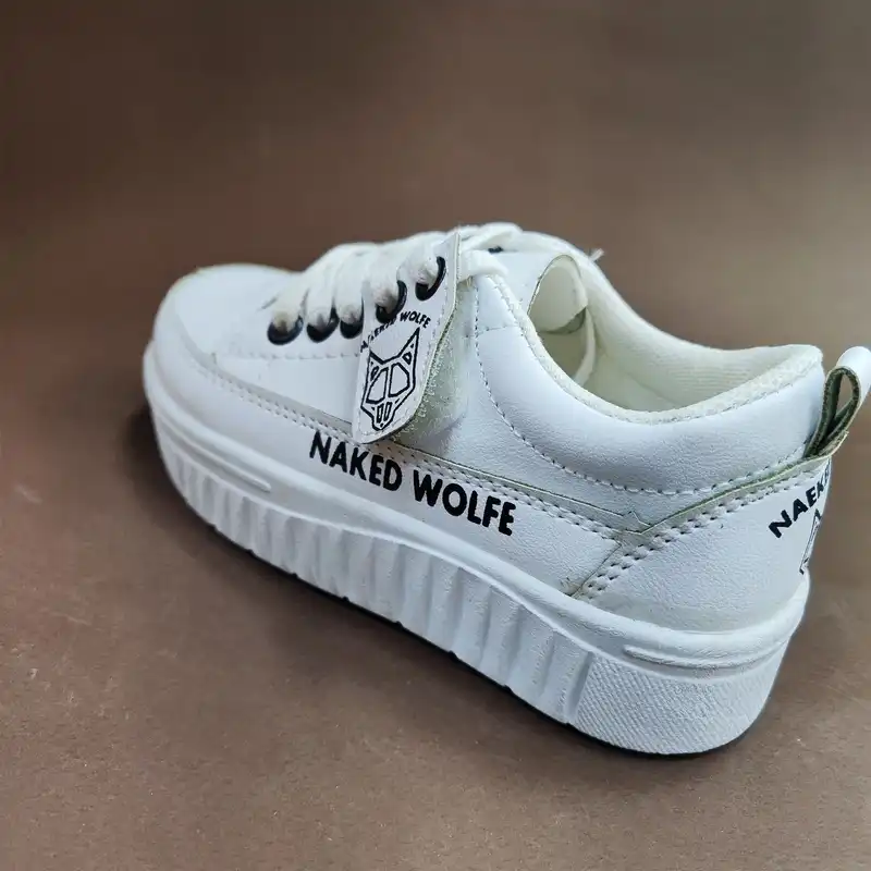 کفش مخصوص پیاده روی مدل 2025 pl