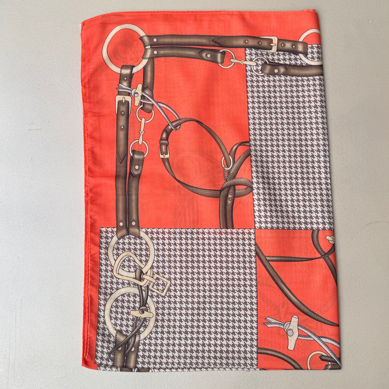 شال زنانه مدل نخی پیچازی کمربندی