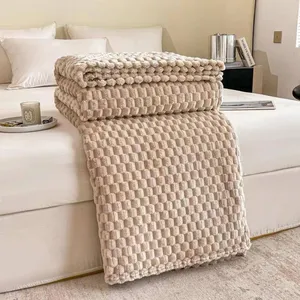 پتو مسافرتی 2 نفر مدل ژاکارد  سایز 200x220 سانتی‌متر