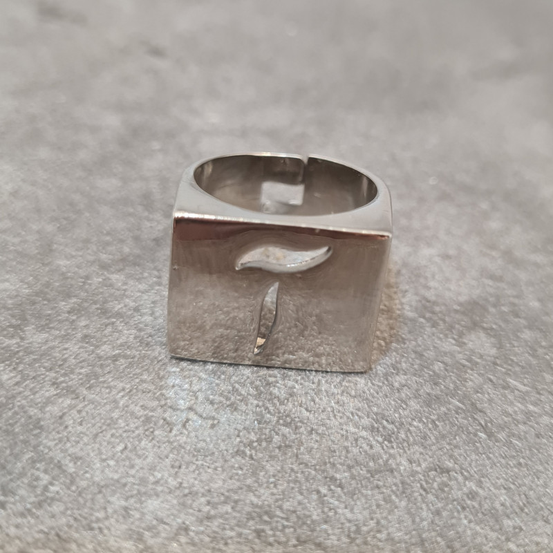 انگشتر زنانه مدل حروف فارسی آ