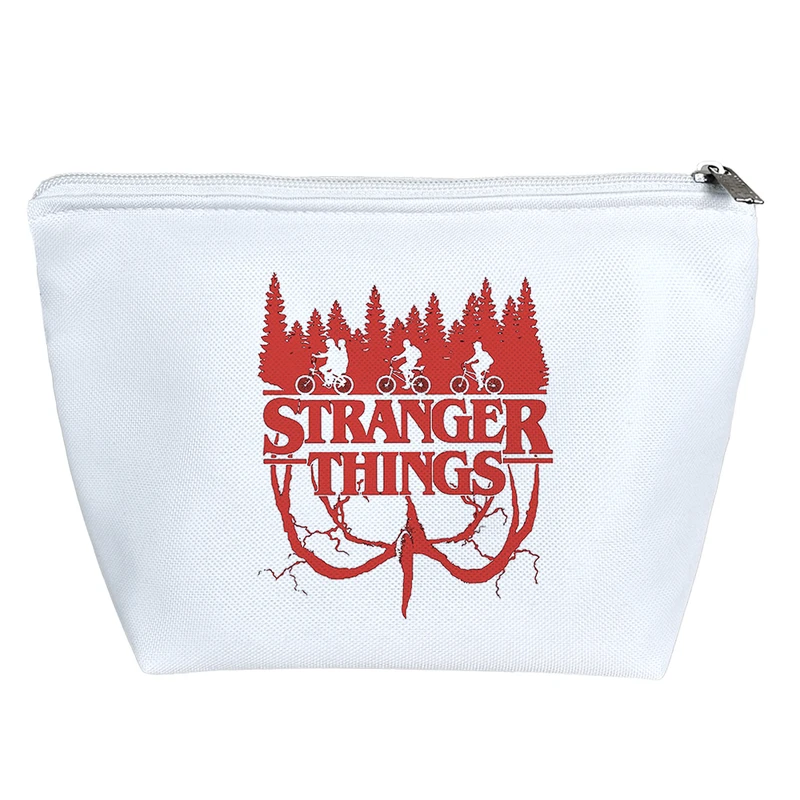 کیف لوازم آرایش دخترانه خندالو مدل Stranger things کد 5324