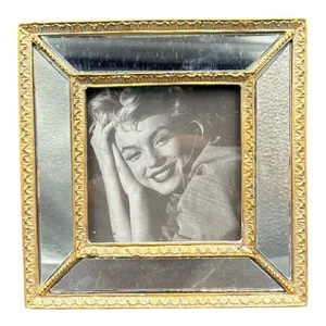 قاب عکس مدل ۴۵۱۵