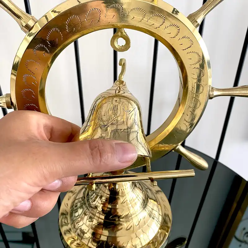 دکوری برنجی مدل زنگوله 860002