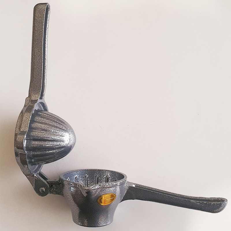 آبمیوه گیری دستی مدل L500