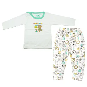 ست تی شرت و شلوار نوزادی مدل خرس کد 201