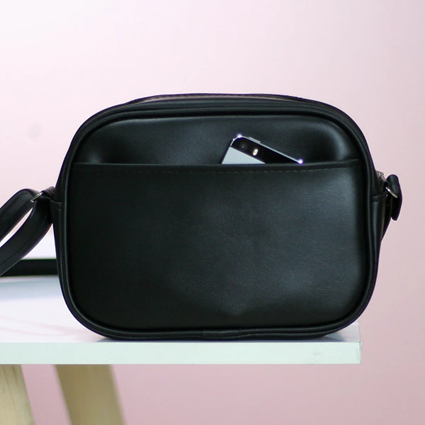 عکس شماره 12 : کیف رودوشی مدل مینیمال