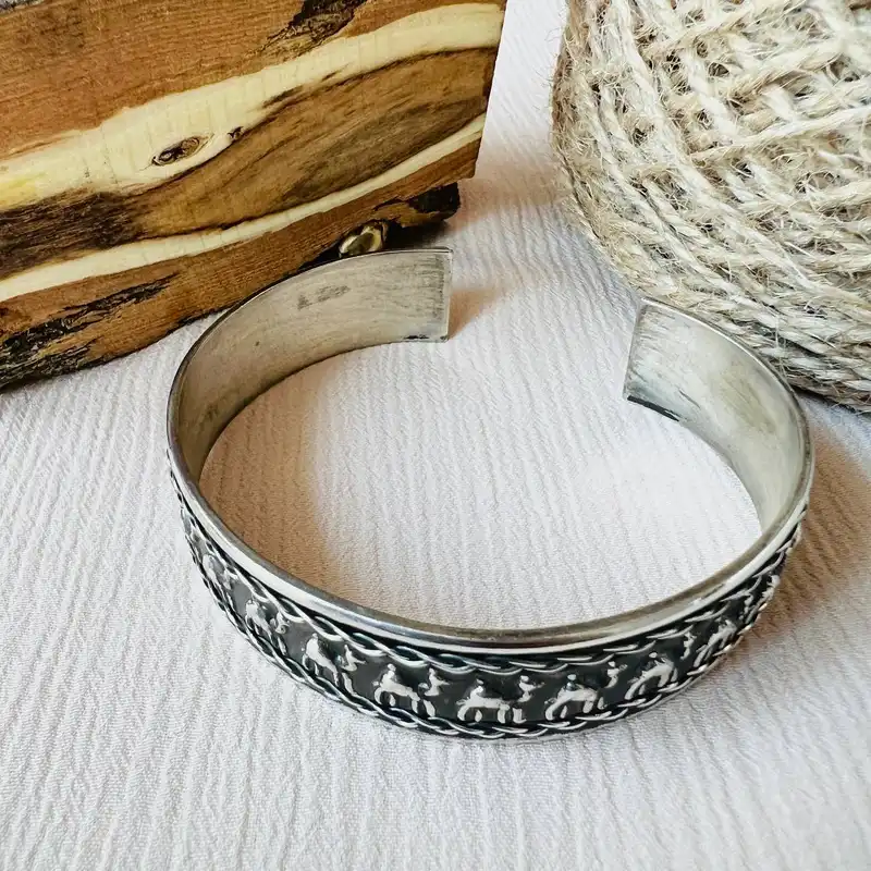 دستبند نقره مدل شتر