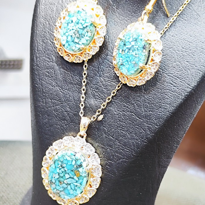 نیم ست زنانه مدل سنگ فیروزه نیشابور کد 658