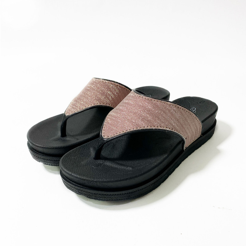 دمپایی لاانگشتی زنانه نیکتا مدل P1-022-PK