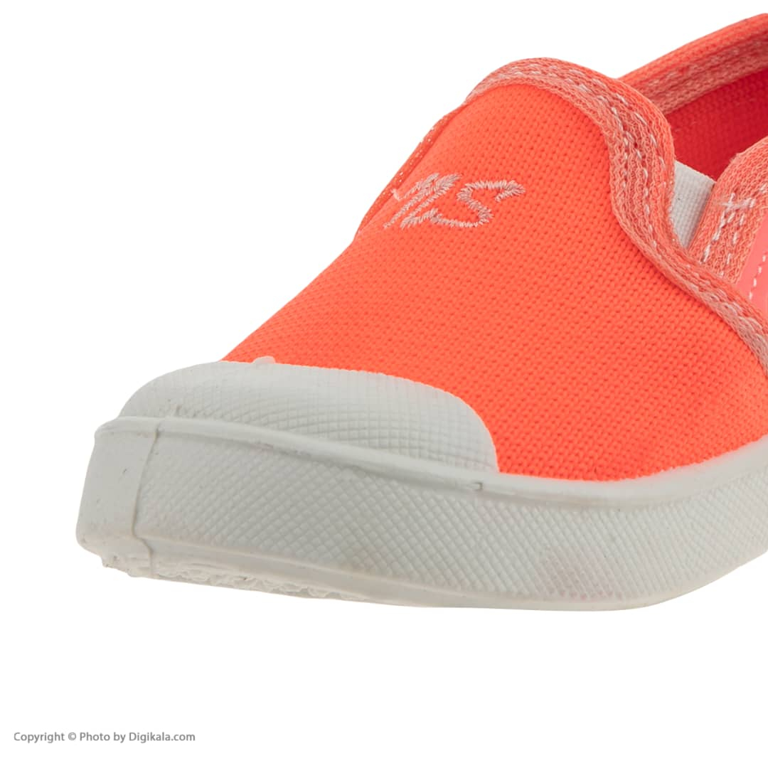 کفش مخصوص پیاده روی بچگانه نسیم کد 000124