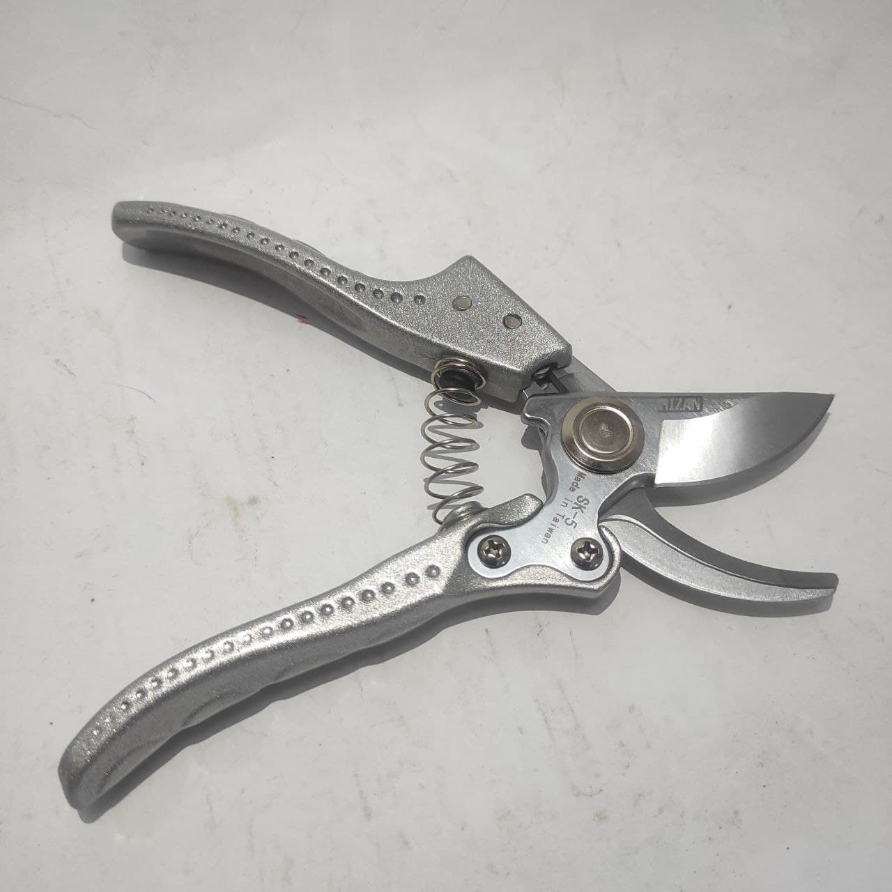 قیچی ورق بر هیزان مدل HIZ-1