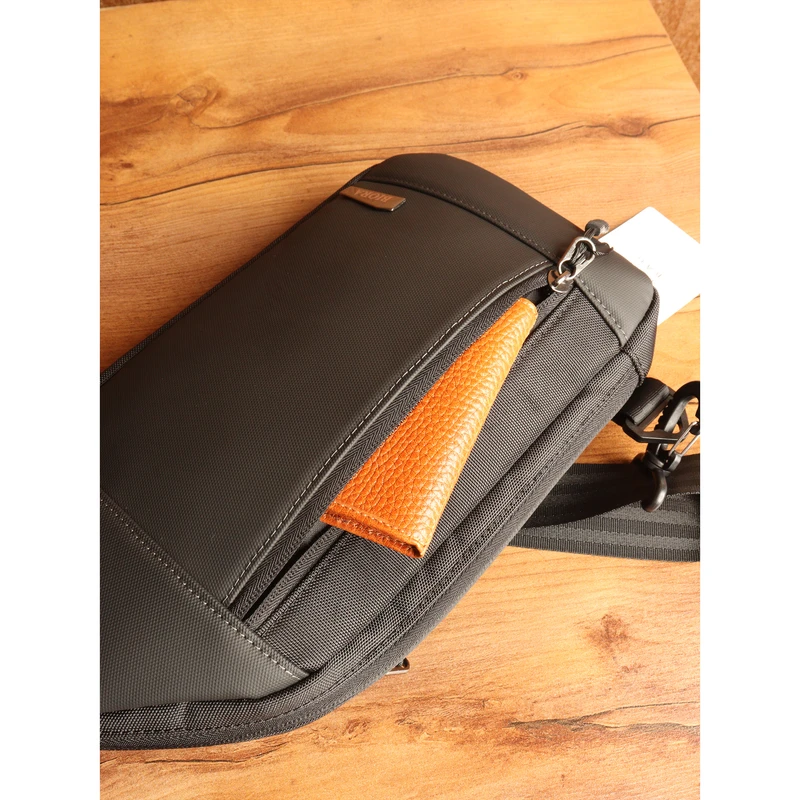 عکس شماره 9 : کیف کراس بادی مردانه مدل sb53 دارای 5 محفظه