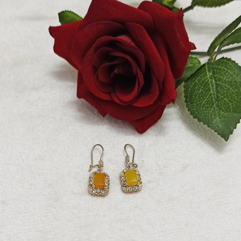 گوشواره نقره زنانه سلین کالا مدل شرف الشمس کد ce-9 گوشواره نقره زنانه سلین کالا مدل شرف الشمس کد ce-9